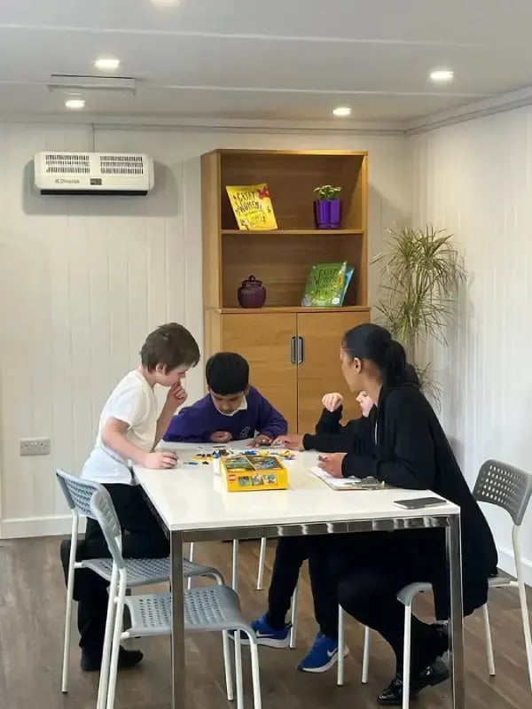 Billesley Primary School Lego Therapy Outdoor Classroom_10-600x800