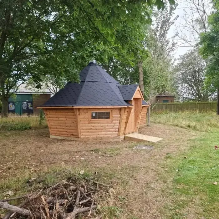 Cabins For Schools - 17m 3m DSR solar - Shotton Hall Primary - Adam & Reece_02-700s