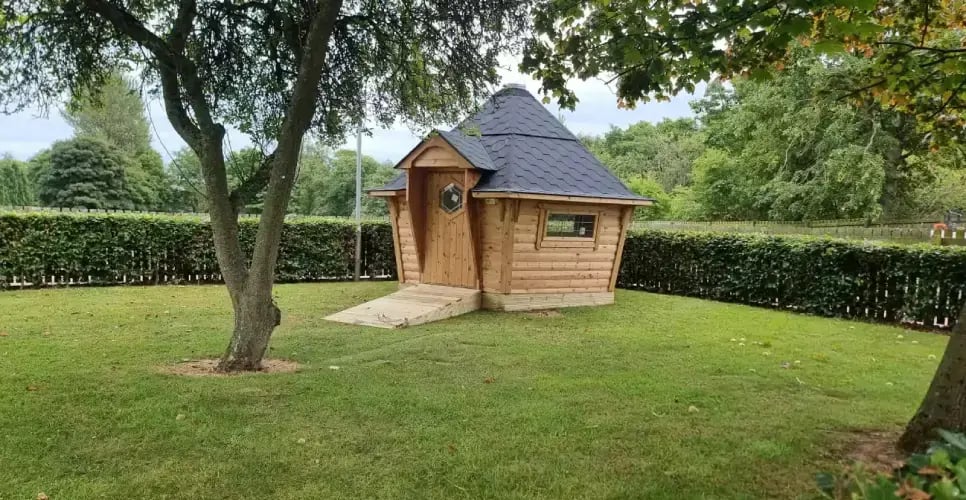 cabins-for-schools-10m-solar-shotton-hall-primary-adam-reece-02-966x500