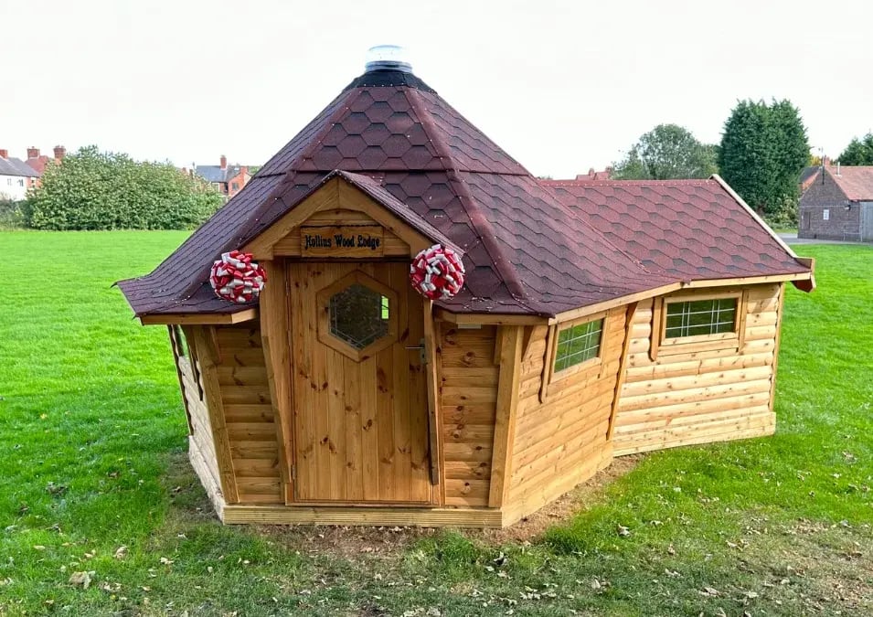 moorgate academy forest school cabin