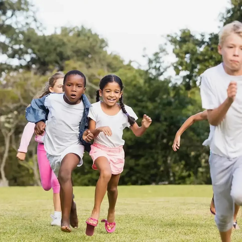 outdoor-kids-running-966s