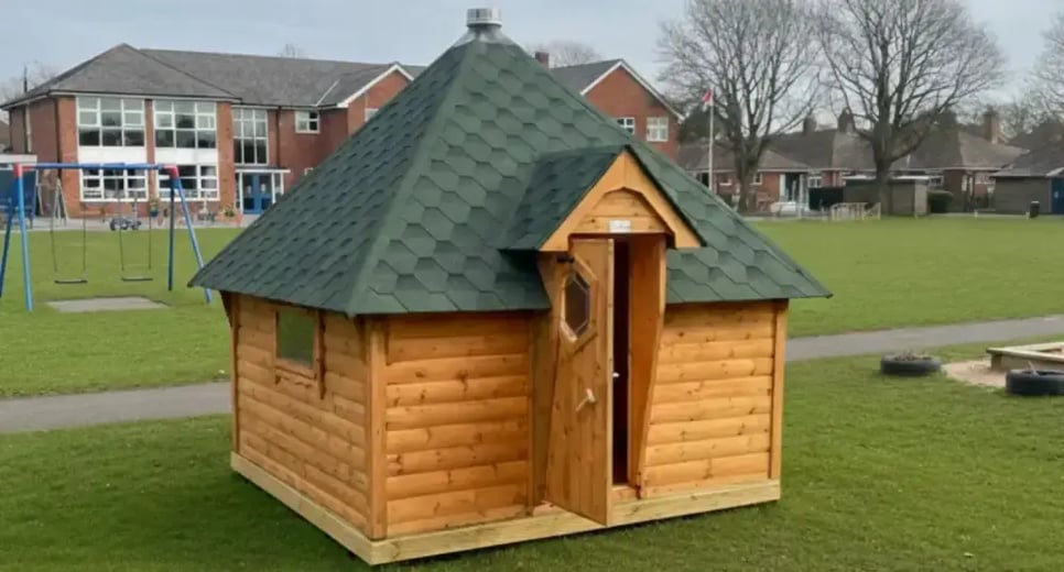 square-log-cabin-opt