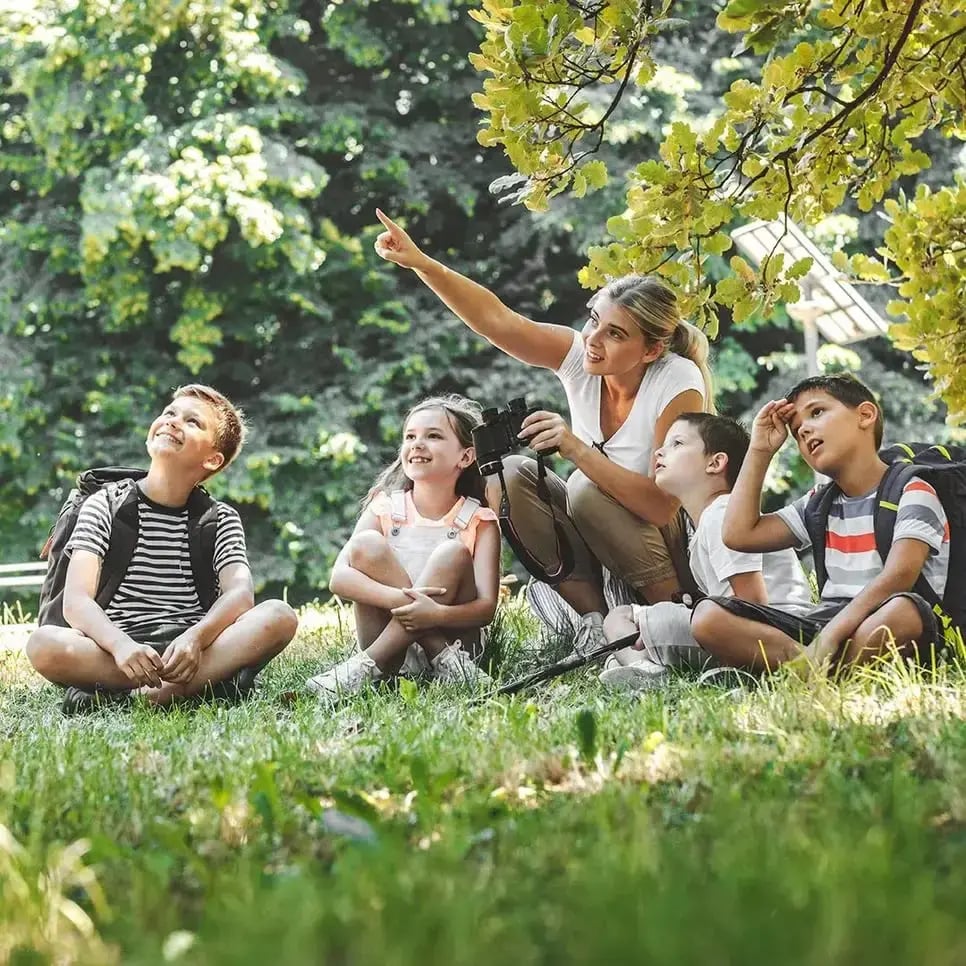teacher-showing-up-to-students-outdoor-learning